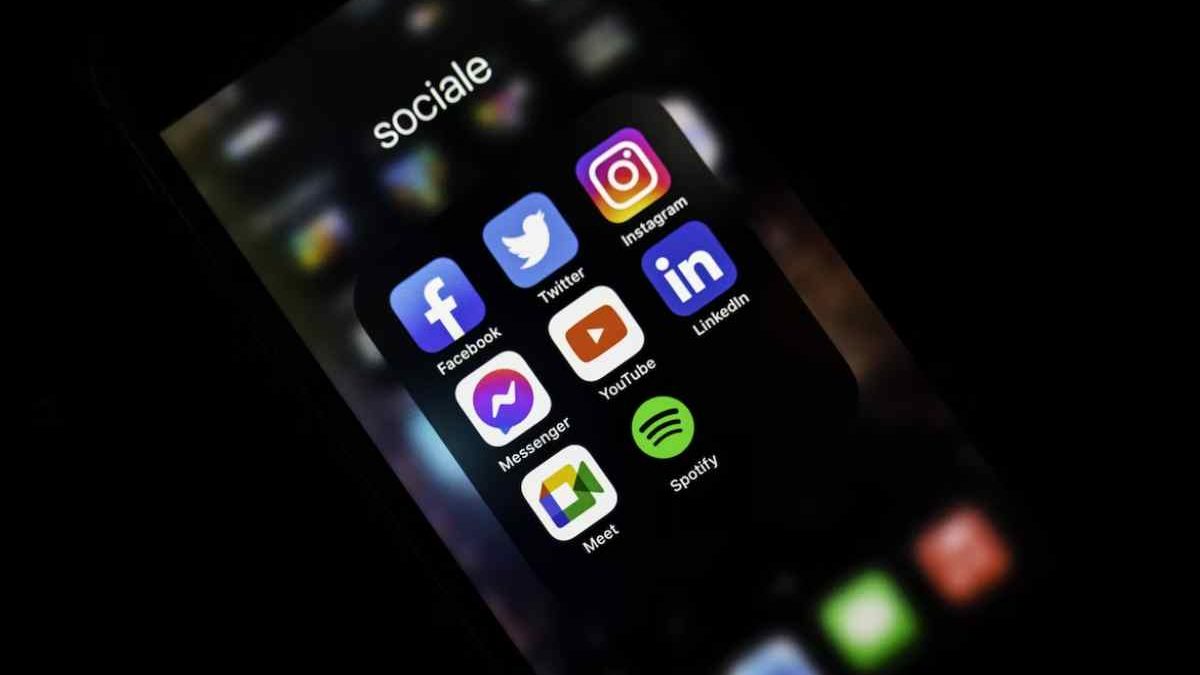 How to Use Social Media Marketing to Successfully Promote Your Computer Repair Business