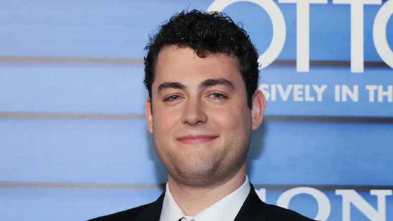 Truman Hanks - Bio, Facts, Family Life