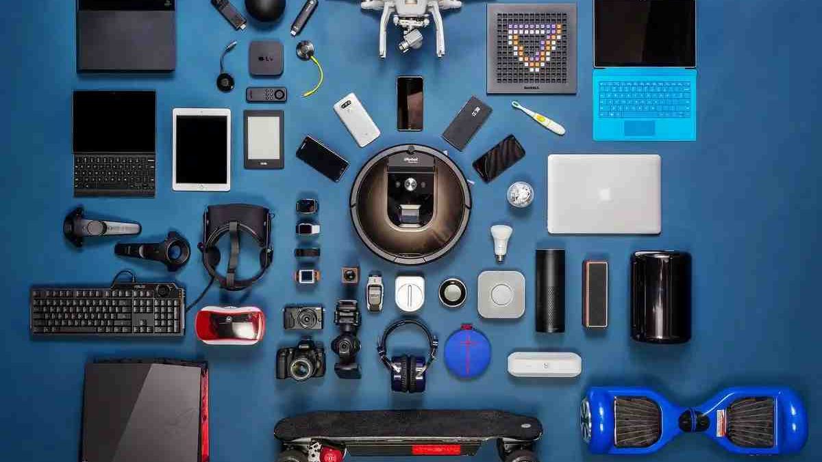 What Is A Gadget? The Objects We All Want To Give!