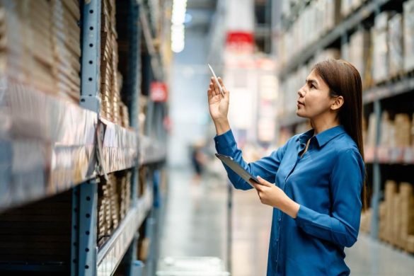 Revolutionizing Inventory Control - How RFID Enhances Warehouse Management