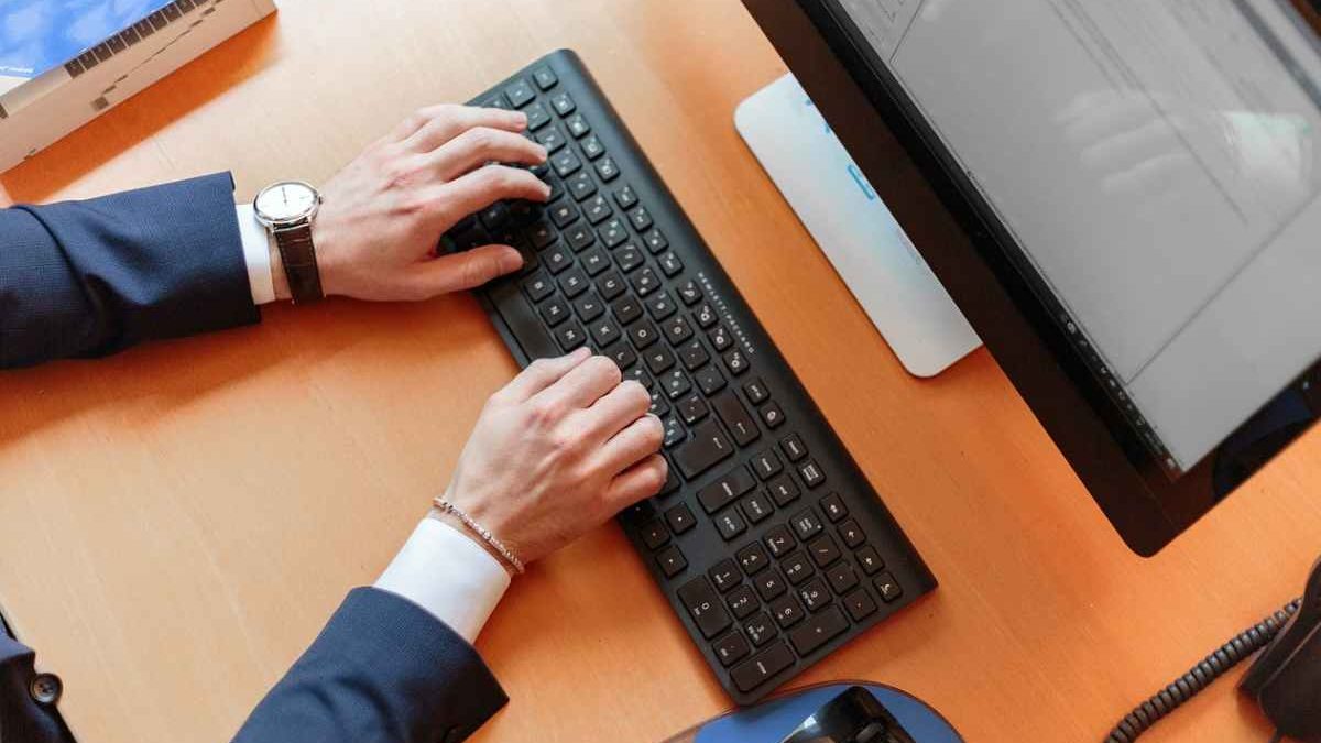 The Future of Workplace Communication Is Visual