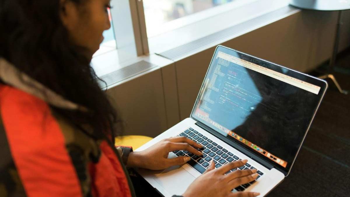 Vibe Coding Explained: A New Trend in Modern Software Development