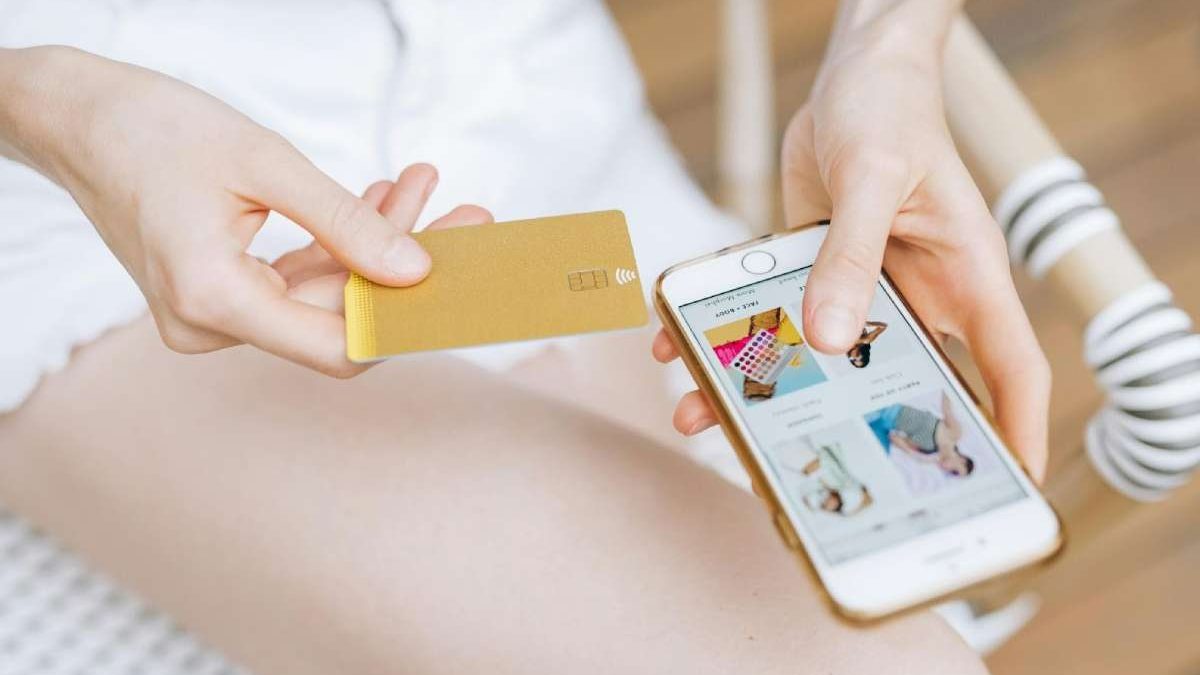 5 Secure Ways to Manage Online Payments Smartly